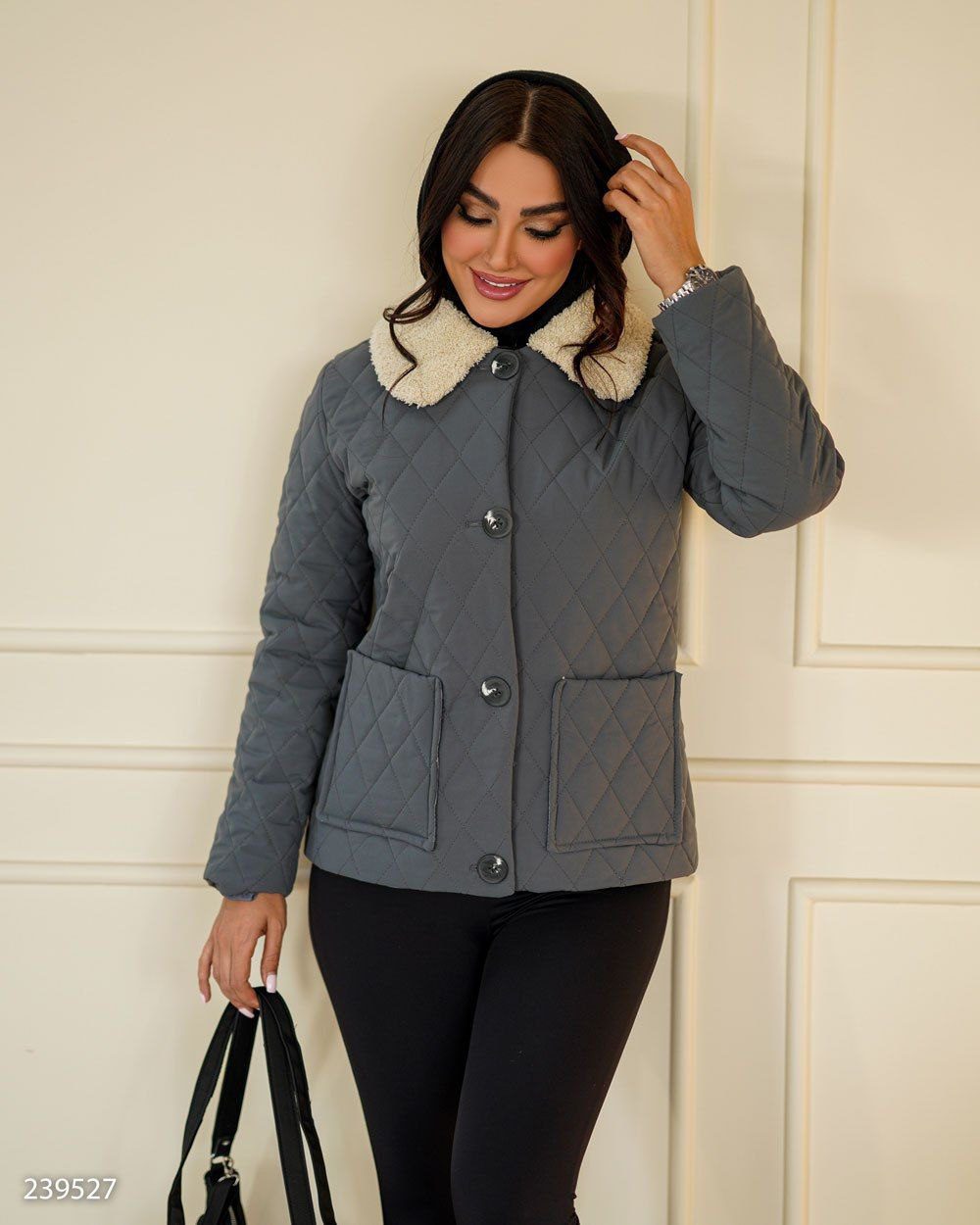 کاپشن یقه تدی زنانه مدل اویتا (ضمانت اصالت و ارسال رایگان)