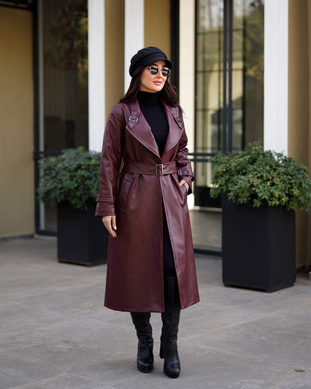 پالتو چرم آستردار زنانه کد 235 (ضمانت اصالت و ارسال رایگان)