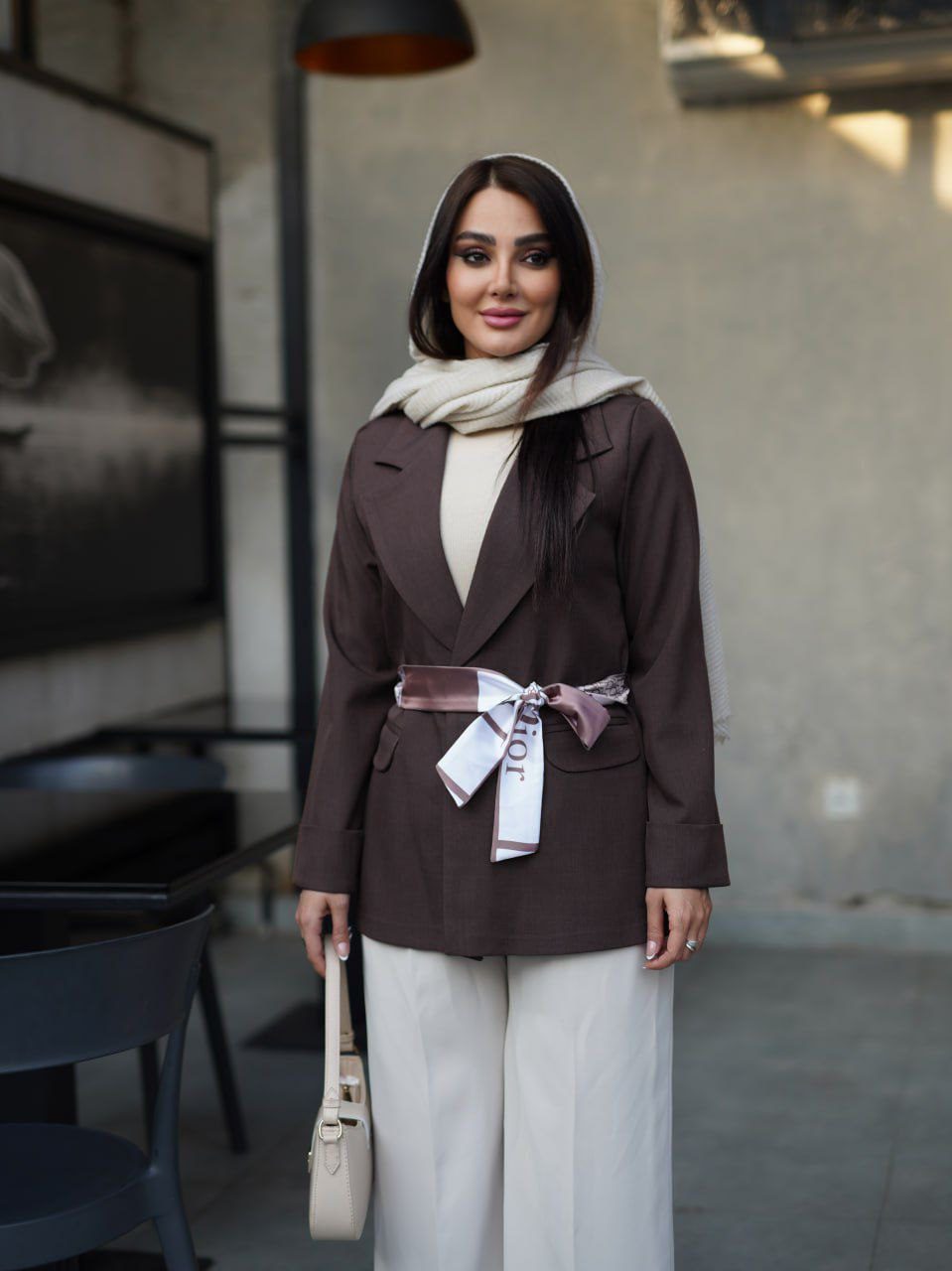 کت یقه انگلیسی زنانه مدل دیور (ضمانت اصالت و ارسال رایگان ) - Image 2