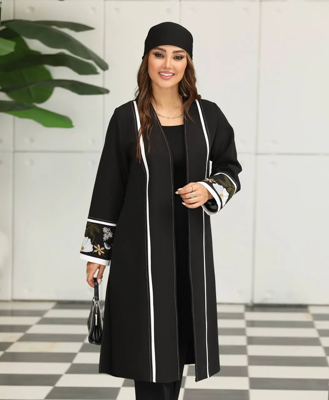 مانتو گلدوزی بلند زنانه مدل گیسلار (ضمانت اصالت و ارسال رایگان)